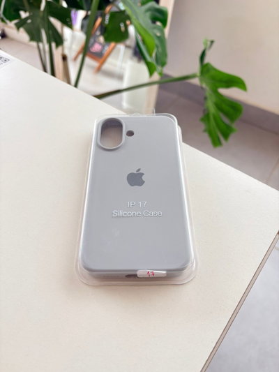 Silicone Case Iphone 17 - Gris
