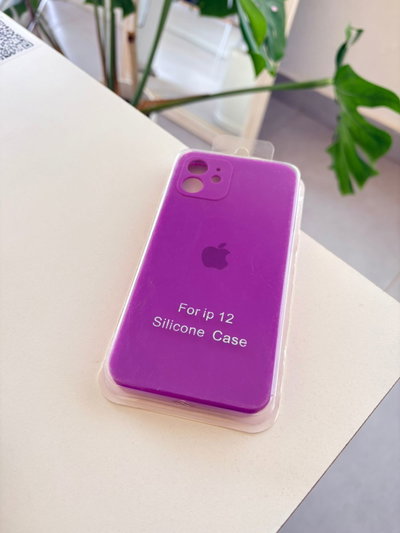 Silicone Case Iphone 12 / 12PRO - Violeta