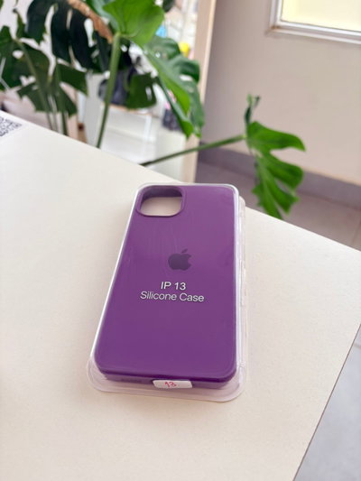 Silicone Case Iphone 13 - Lila
