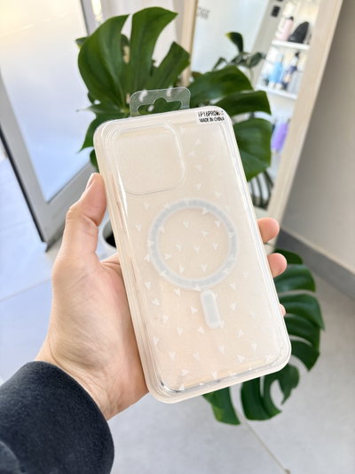 Funda MagSafe Corazones - Iph 16 PRO MAX