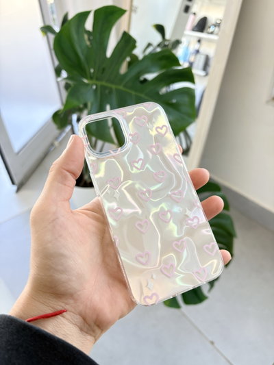 Funda Holográfica corazones - Iph 13 / 14
