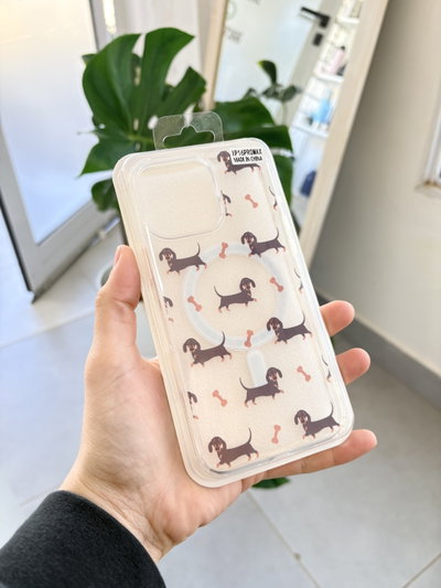 Funda MagSafe Perro Salchicha - Iph 16 PRO MAX