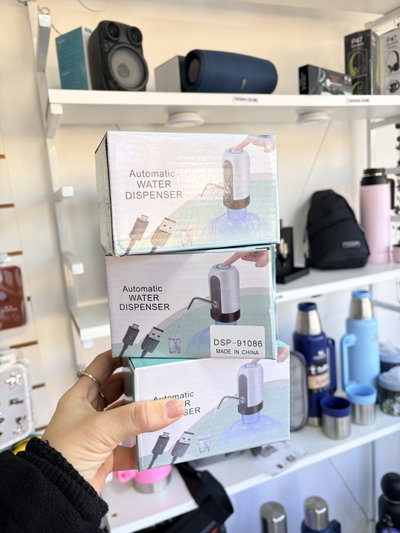 Bomba dispenser recargable