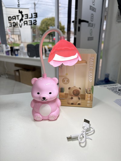 Lámpara LED Oso Rosa + saca puntas 