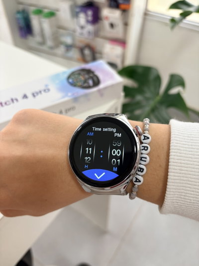 SmartWatch 4 Pro - Plateado