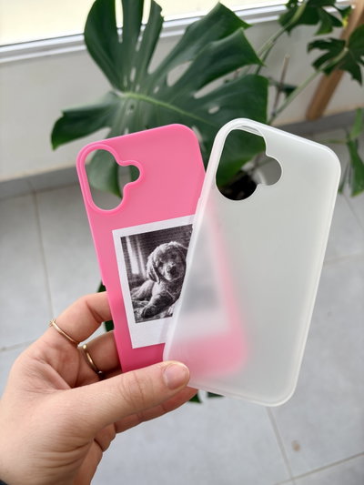Funda Recuerdo fuccia - Iph 16