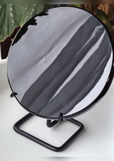 Espejo de Obsidiana