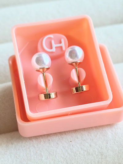 Abridor CH. Modelo 311. Perla De 5mm. Linea Perno De Oro 18kt.