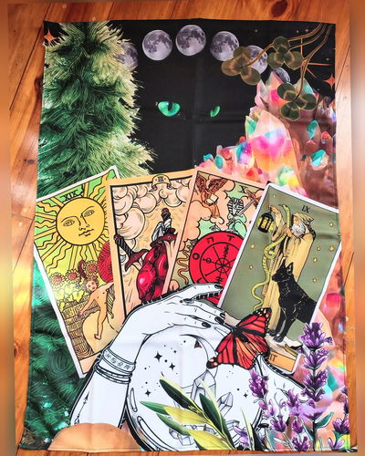 Tapiz de Pared. Esotérico Modelo 1- 70 cm x100 cm