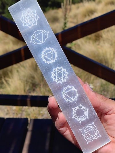 Placa de Selenita con Siete Chakras