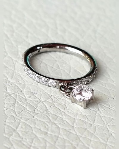 Clicker. Bisagra Con Zirconia + Colgante. 8 mm