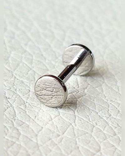 Labret. Redondo Liso