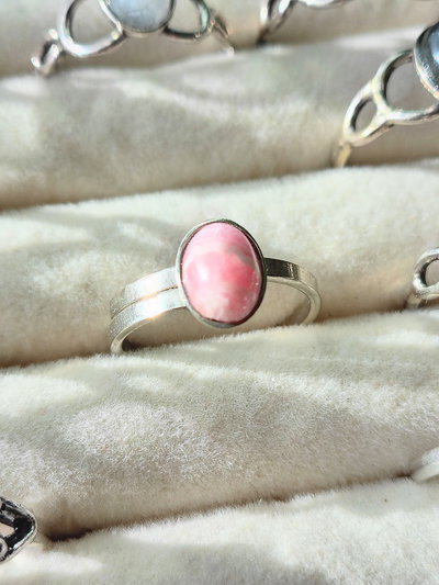 Anillo Regulable. Alpaca. Rodocrocita