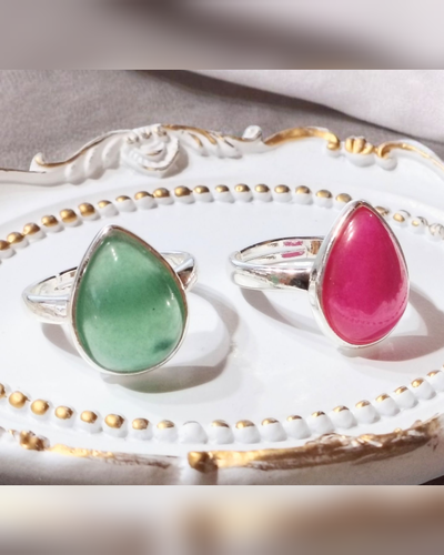 Anillo Regulable. Bañado en Plata. (Ágata Fucsia - Verde)