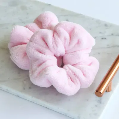 SCRUNCHIE PELUCHE