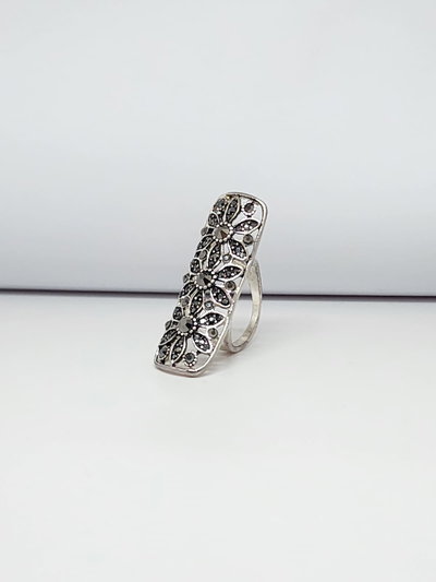 Anillo Flores con Piedras Marquecitas