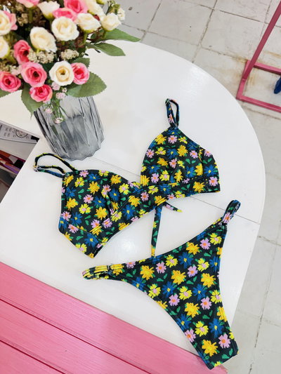 Bikini Julieta Negra