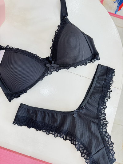 Conjunto Isabella Negro