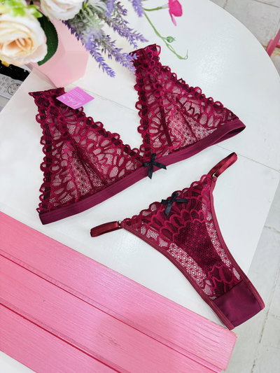 Conjunto Olivia Bordo