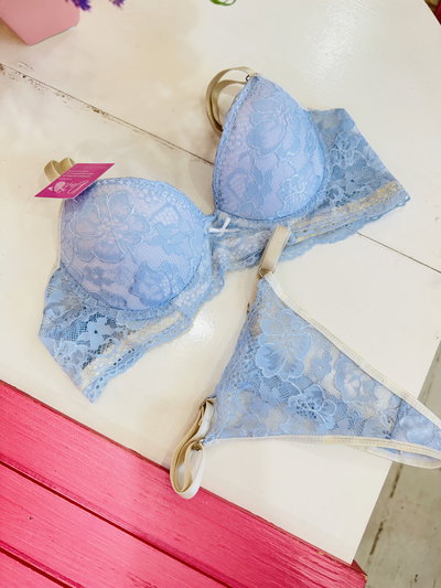 Conjunto Amira Celeste 