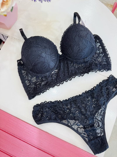 Conjunto Valentina Negro