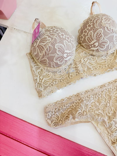 Conjunto Valentina Nude