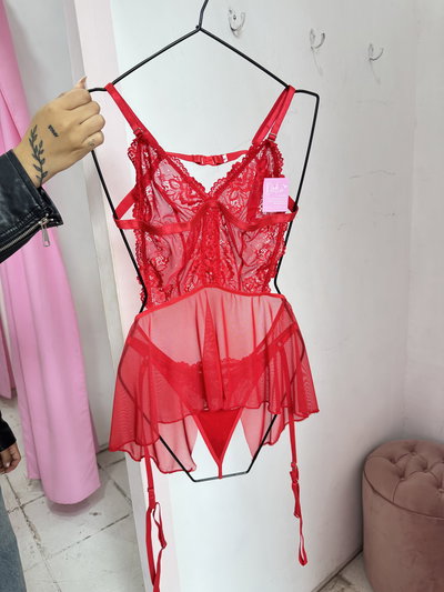 Set Erotico Sarah Rojo