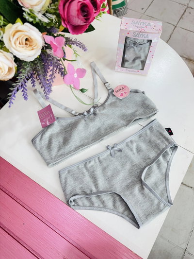 Conjunto de Nena Gris