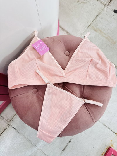 Conjunto Claudia Rosa