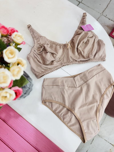 Conjunto Río Nude