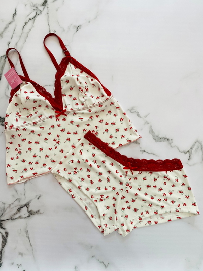Pijama Amelia Estampado/Puntilla Rojo