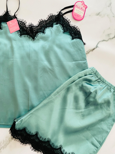 Pijama Satén Verde Esmeralda Corto