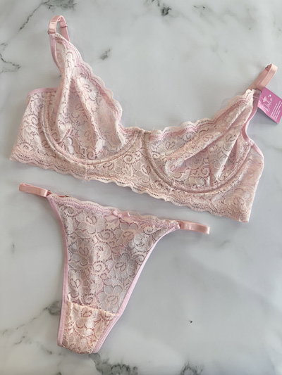 Conjunto Ariela Rosa