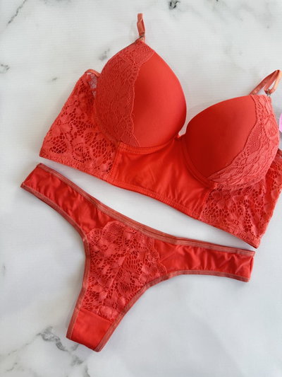 Conjunto Valeria Salmón