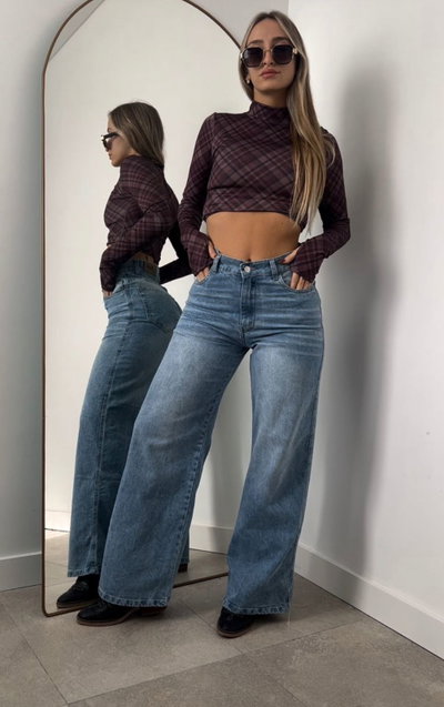 WIDE JADE
