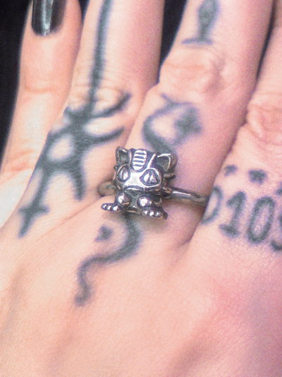 Anillo Mini Meowth