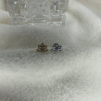 Labret flor de loto strass