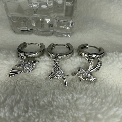 Aros click pájaros strass