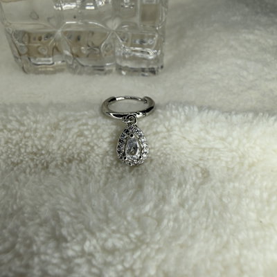 Argollita click gota colgante