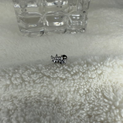 Microdermal titanio cuatro strass 