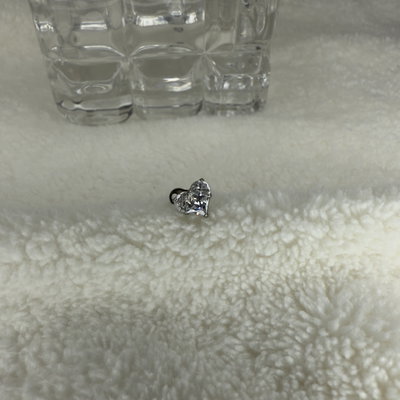 Microdermal corazón cristal titanio