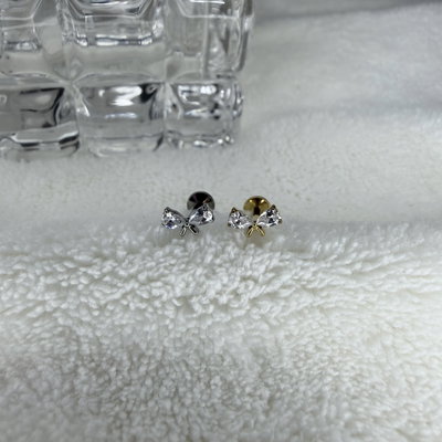 Labret mini moño titanio