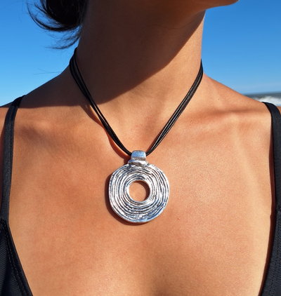 Collar Imperio