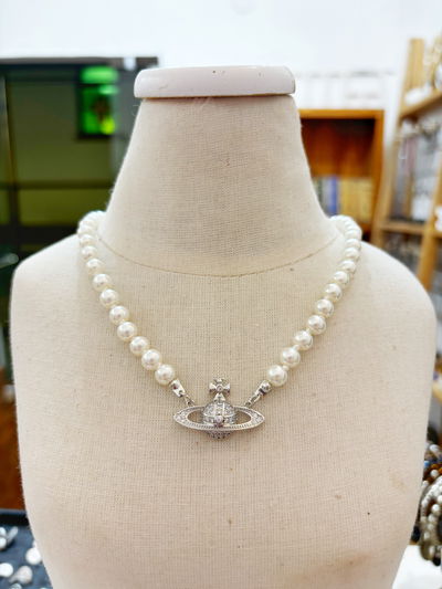 Collar pearl