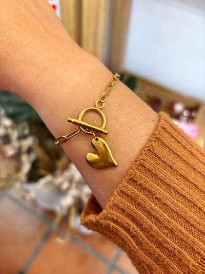 Pulsera acero dorado con corazón 