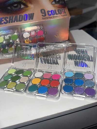 Sombras miss Lara 
