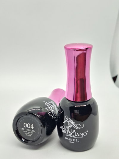 Base correctiva Angela Brasciano - Clear 04