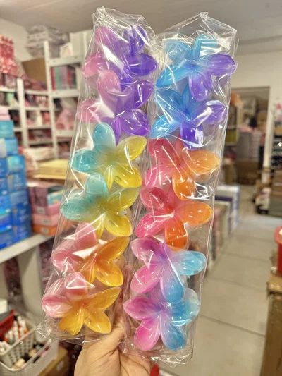 BROCHE FLORES PLASTICO 8CM 12PCS 3631-6/1063