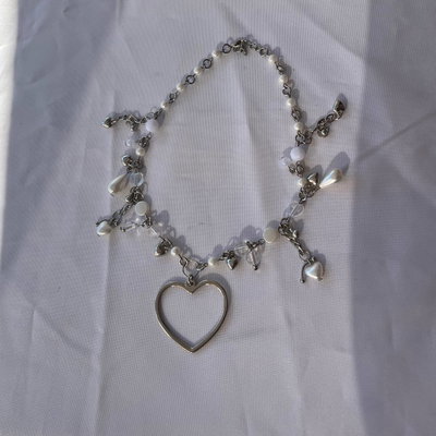 Collar lineal heart