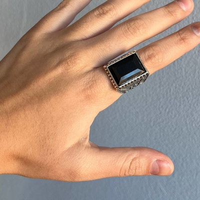 Anillo dark cuadrado negro XL